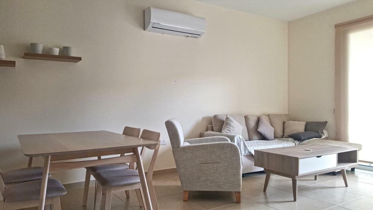 Mythical Sands Luxury Apartment Paralimni Exterior foto