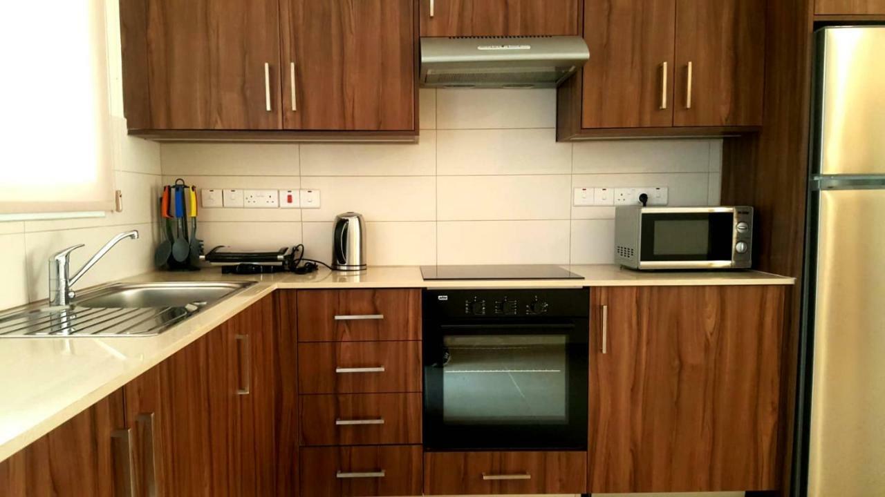 Mythical Sands Luxury Apartment Paralimni Exterior foto